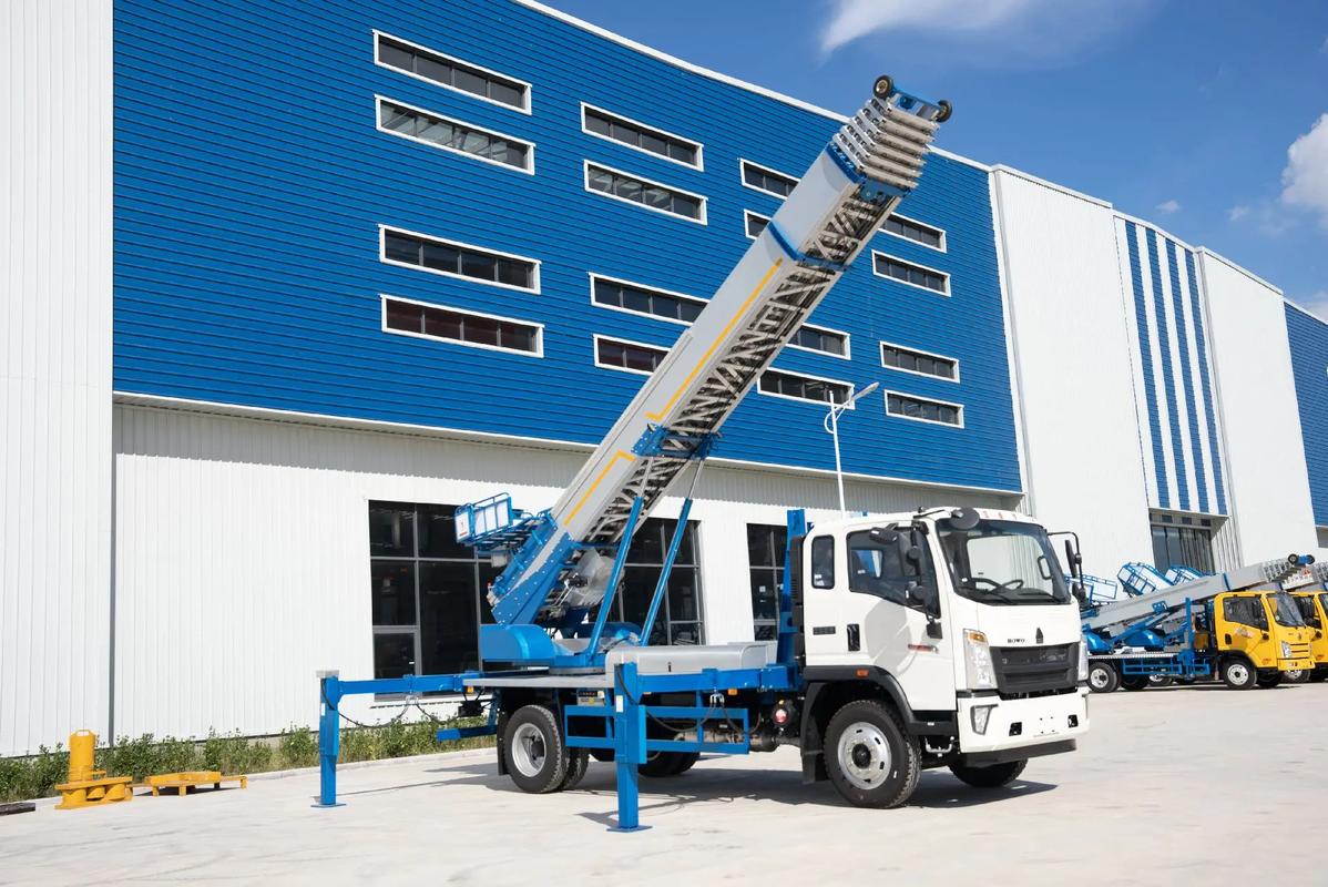 宝丰小型云梯车上料车租赁多少钱