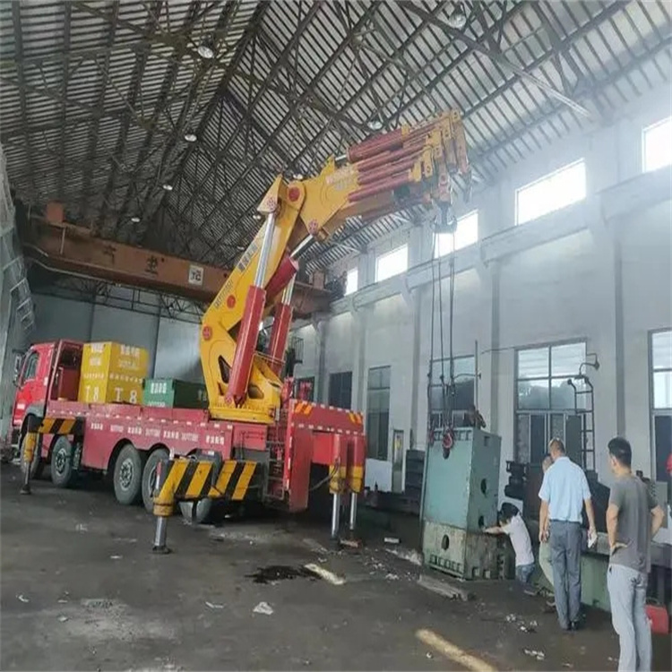 宝丰速查！附近自卸吊车租赁电话及租赁全攻略