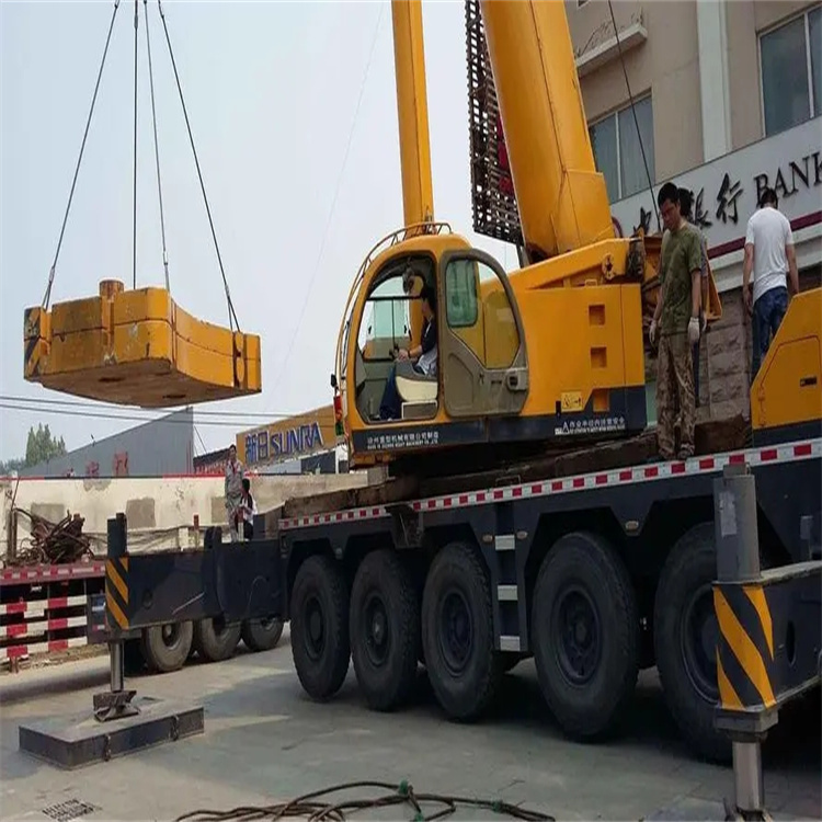 宝丰当地吊车出租|机器吊装|75吨|工厂搬迁服务