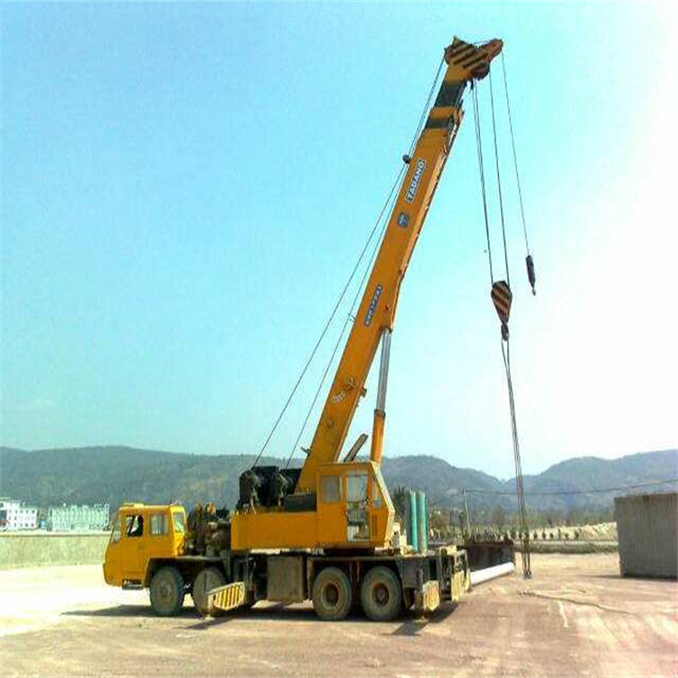 宝丰小型吊车出租价格是多少